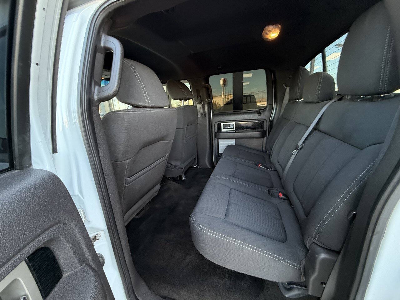 Used 2011 Ford F150 Raptor AWD/4WD image 9