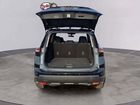 Used 2025 Nissan Rogue S FWD image 19
