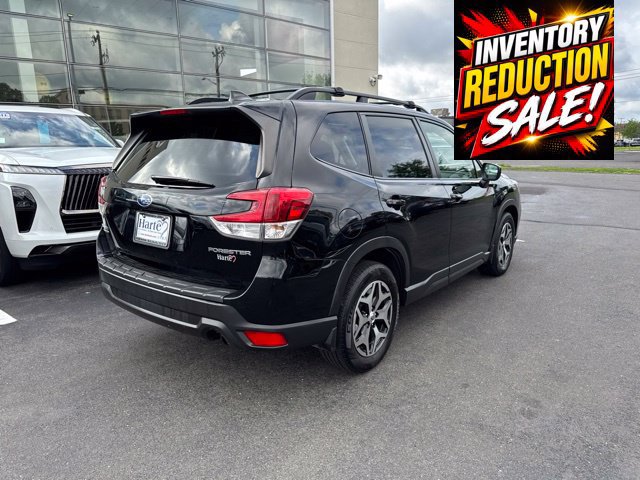 Used 2021 Subaru Forester Premium AWD/4WD image 9