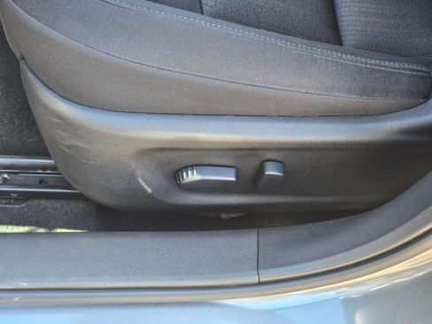 Used 2025 Nissan Altima 2.5 SV FWD image 20