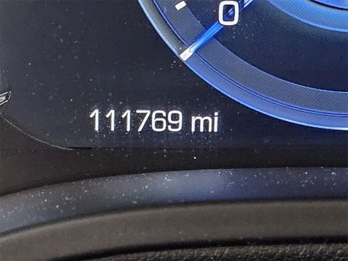 Used 2016 Cadillac Escalade Premium image 23