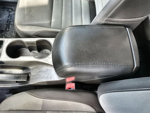 Used 2014 Ford Escape SE w/ Equipment Group 201A image 21