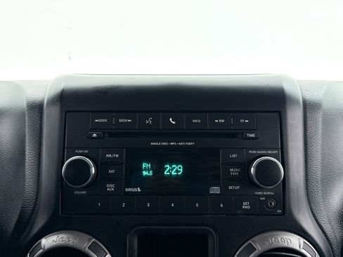 Used 2014 Jeep Wrangler Sport AWD/4WD image 4