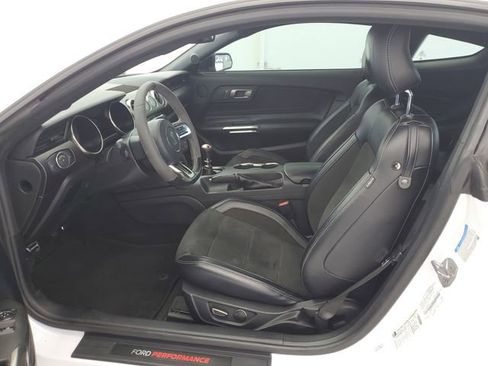 Used 2017 Ford Mustang Shelby GT350 RWD image 14