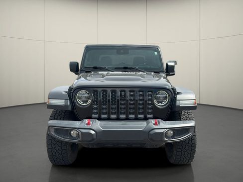 Used 2020 Jeep Gladiator Rubicon image 2