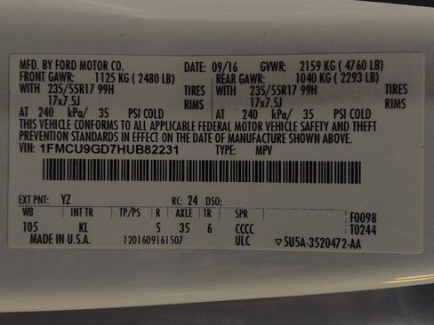 Used 2017 Ford Escape SE w/ Equipment Group 201A image 33