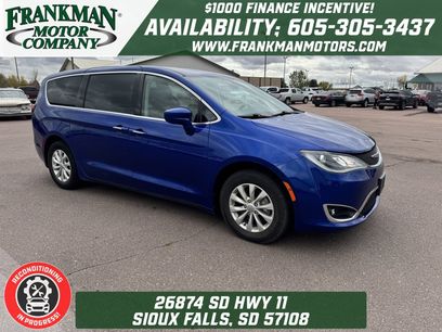 Used 2019 Chrysler Pacifica Touring Plus