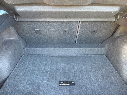 Used 2017 Nissan Rogue Sport S w/ S Appearance Package image 9