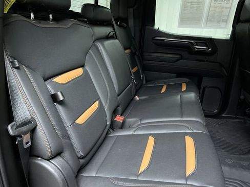 Used 2022 GMC Sierra 1500 AT4 w/ AT4 Premium Package image 27