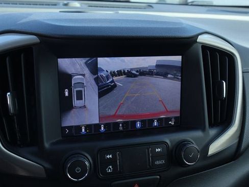 Used 2020 GMC Terrain Denali w/ Denali Premium Package AWD/4WD image 38