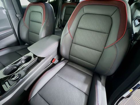 New 2026 Chevrolet Equinox RS image 21