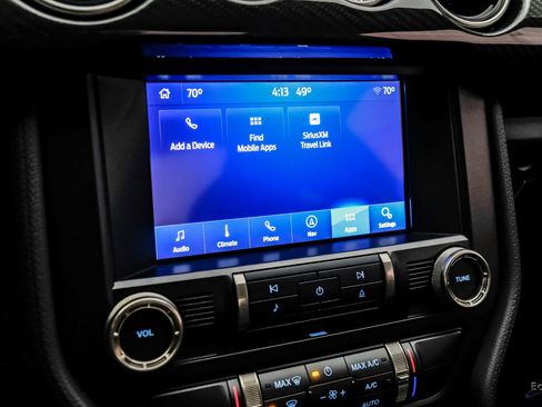 Used 2021 Ford Mustang Shelby GT500 w/ Carbon Fiber Track Pack image 89