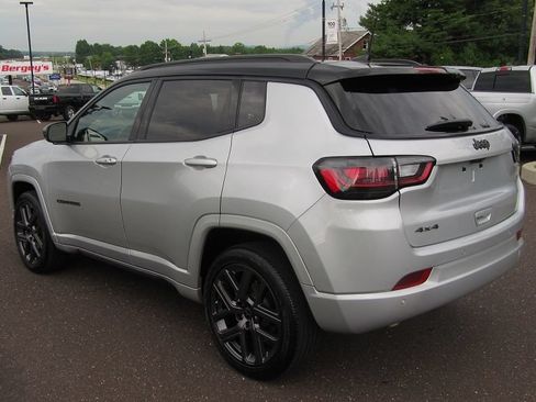 Certified 2025 Jeep Compass Limited w/ High Altitude Package AWD/4WD image 4