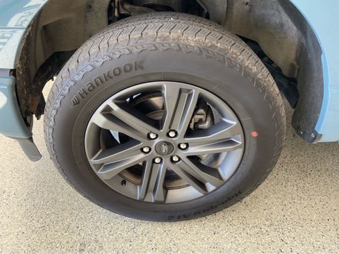 Used 2023 Ford F150 Lariat w/ Equipment Group 502A High image 12