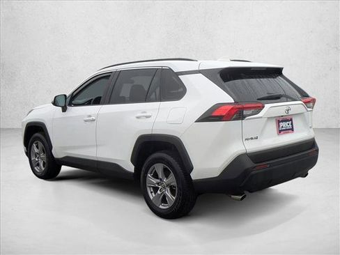 Used 2025 Toyota RAV4 XLE w/ Weather Package FWD image 8