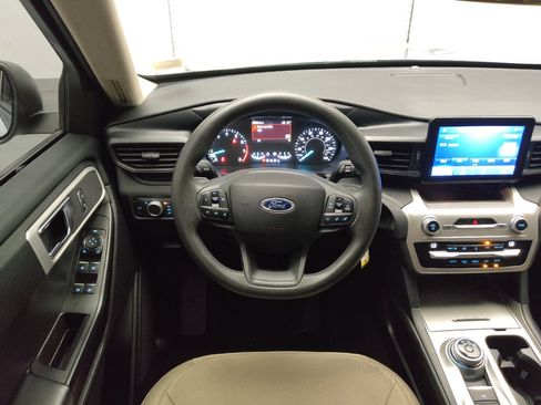 Used 2021 Ford Explorer 2WD image 22