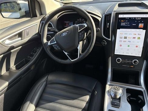 Certified 2024 Ford Edge SEL image 14