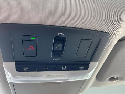 New 2025 Nissan Sentra SR w/ SR Premium Package image 13