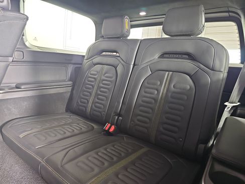 Used 2022 Rivian R1S Launch Edition image 25