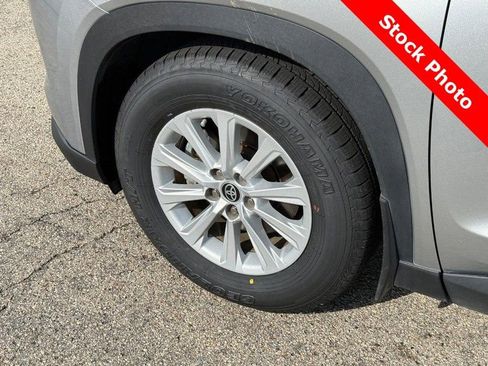 Used 2024 Toyota Grand Highlander FWD image 10