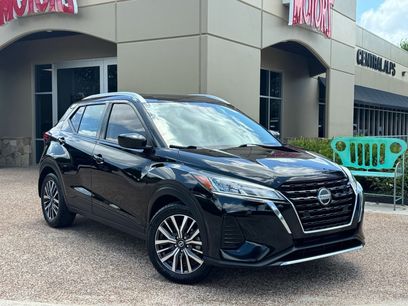 Used 2021 Nissan Kicks SV