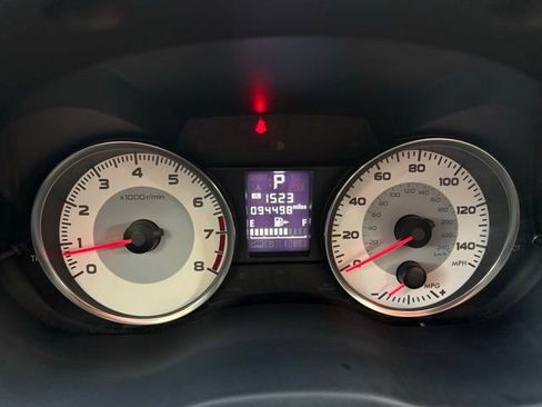 Used 2013 Subaru Impreza 2.0i Limited image 10