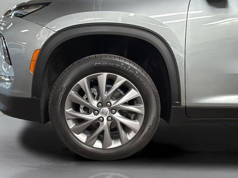 Used 2026 Buick Enclave Preferred AWD/4WD image 28