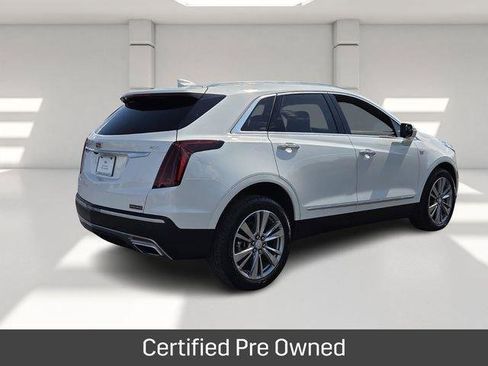 Certified 2025 Cadillac XT5 Premium Luxury image 5