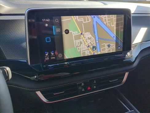 Used 2024 Volkswagen Atlas Cross Sport SEL Premium R-Line image 13