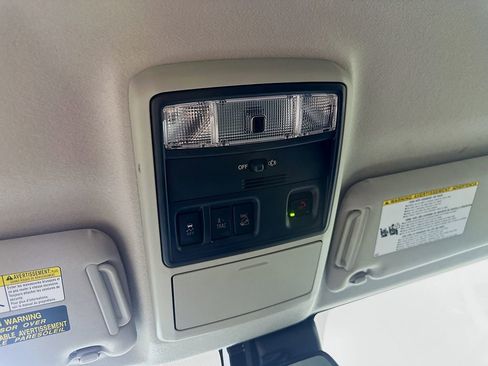 Used 2024 Toyota 4Runner SR5 image 31