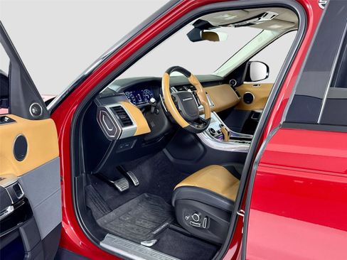 Used 2022 Land Rover Range Rover Sport SVR image 11