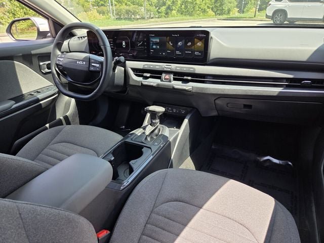 Used 2025 Kia K4 EX FWD image 16
