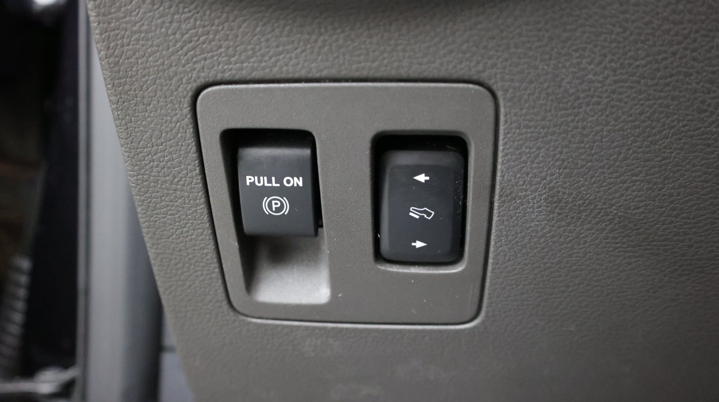 Used 2021 Ford Expedition Max Limited RWD image 19