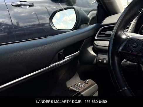Used 2024 Toyota Camry SE FWD image 26