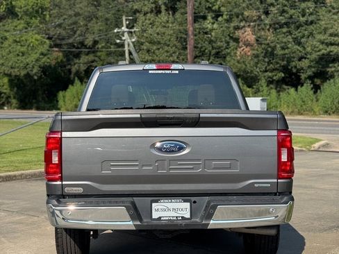 Used 2023 Ford F150 XLT image 5