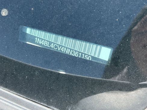 Used 2022 Nissan Altima 2.5 SR FWD image 28