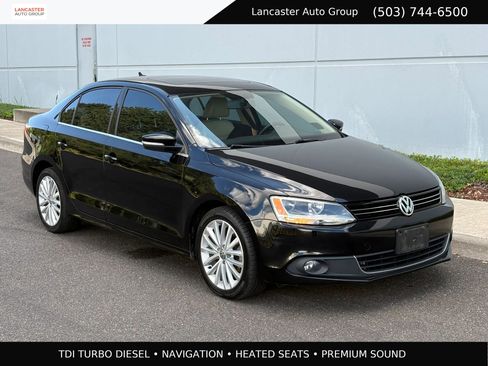 Used 2013 Volkswagen Jetta TDI FWD image 8