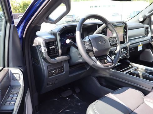 New 2026 Ford F350 Platinum w/ FX4 Off-Road Package AWD/4WD image 4