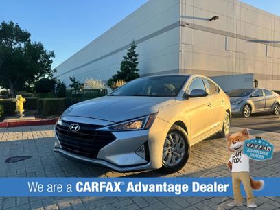 Used 2019 Hyundai Elantra SE w/ Cargo Package