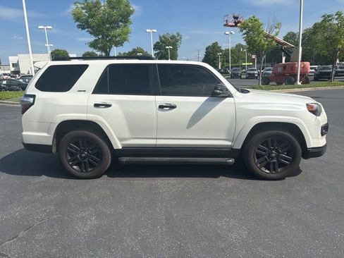 Used 2020 Toyota 4Runner Nightshade image 5