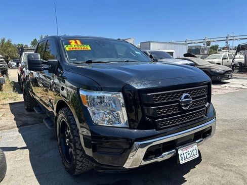 Used 2021 Nissan Titan SV w/ SV Convenience Package RWD image 10