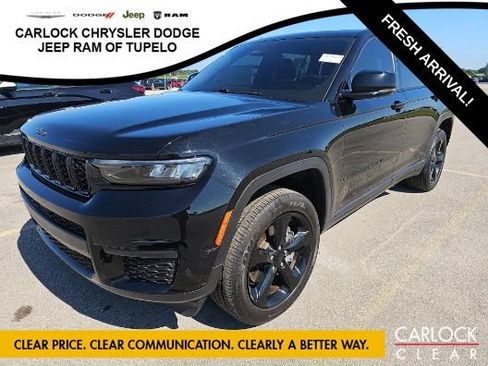 Used 2023 Jeep Grand Cherokee L Altitude AWD/4WD image 1