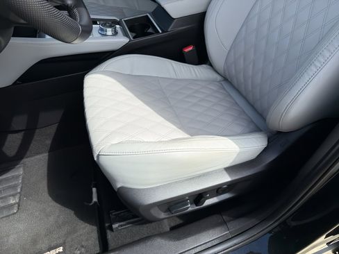 Used 2023 Mitsubishi Outlander SE image 20