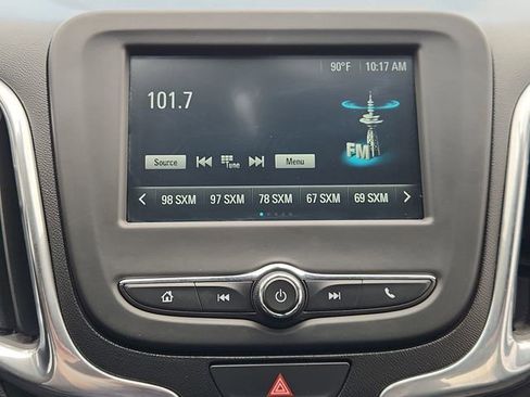 Used 2018 Chevrolet Equinox LT FWD image 13