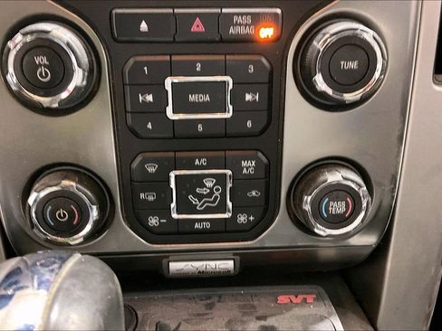 Used 2013 Ford F150 Raptor w/ Luxury Equipment Group image 32