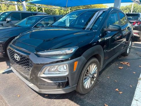 Used 2021 Hyundai Kona SEL FWD image 4