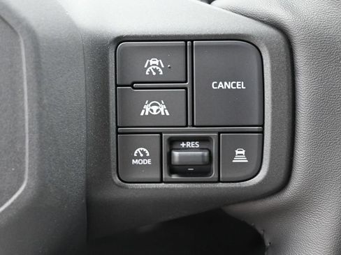 Certified 2026 Toyota RAV4 XSE w/ Panoramic Sun Roof Package AWD/4WD image 18