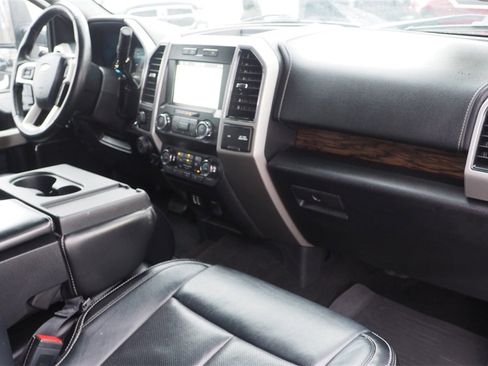 Used 2019 Ford F150 Lariat w/ Equipment Group 501A Mid image 22