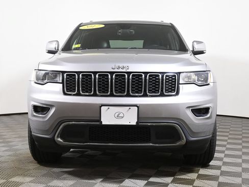Used 2017 Jeep Grand Cherokee Limited AWD/4WD image 10