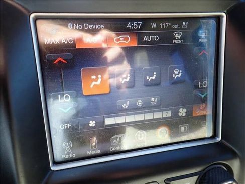 Used 2017 Jeep Grand Cherokee Limited w/ Luxury Group II AWD/4WD image 24